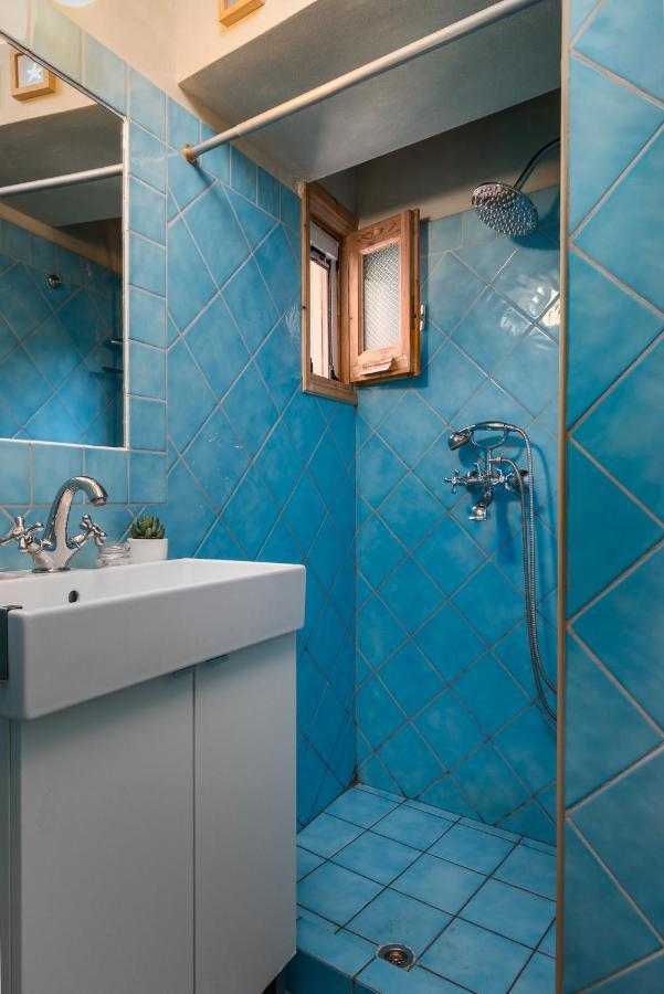 Case de vacanță Rustic Escape By Konnect, *